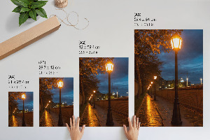 Retro plagát Večerná ulička